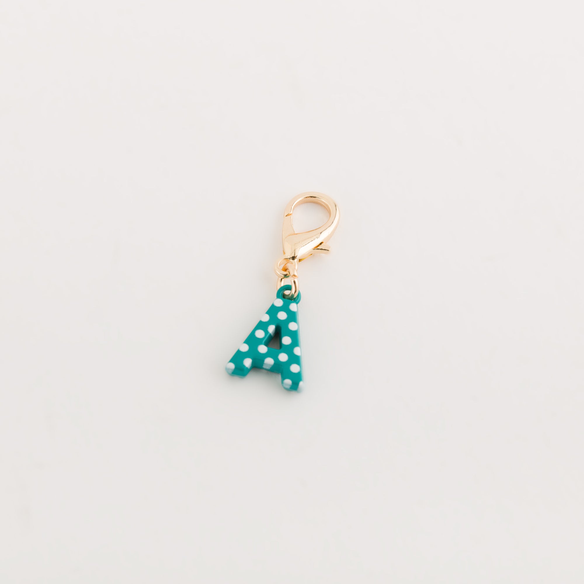 Damen-Charm mit Poa-Buchstaben Smaragdgrün