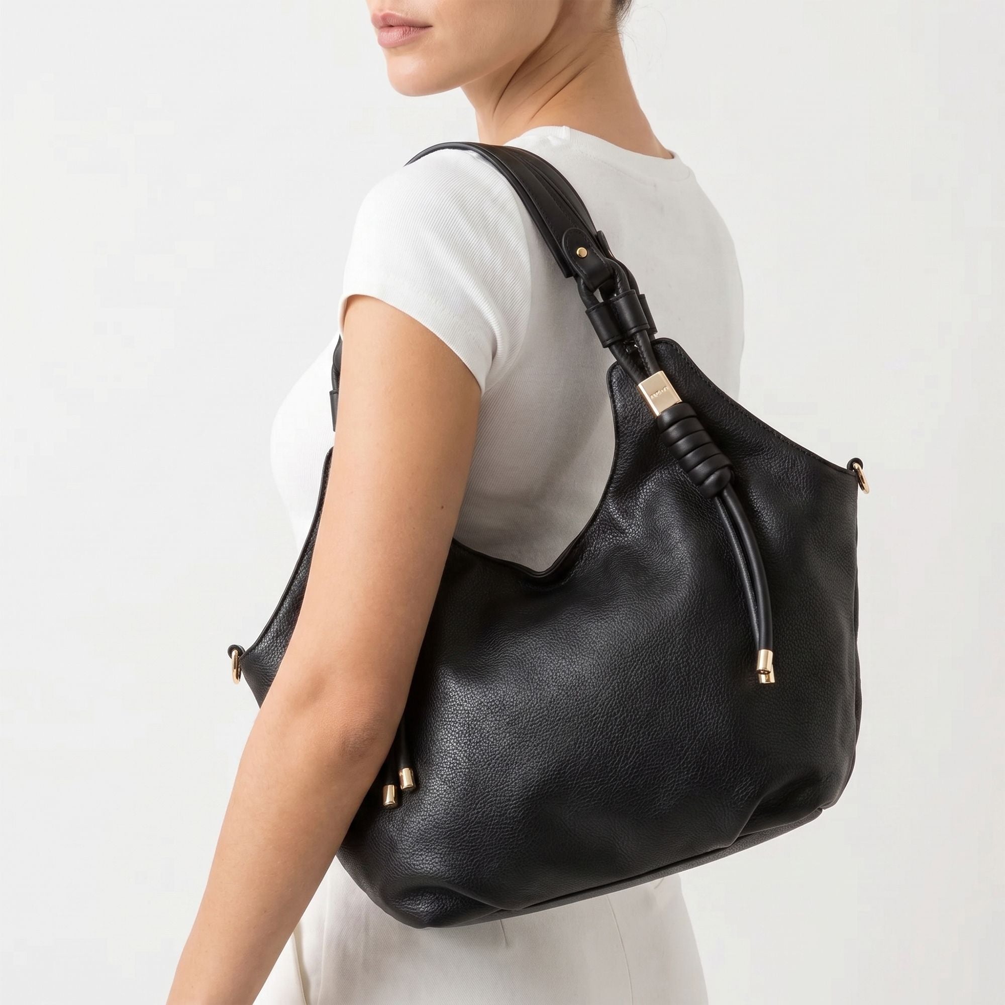 Women's Shopping - Arnica Black