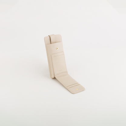 Women's cell phone case - Loto v2 wallet Cream