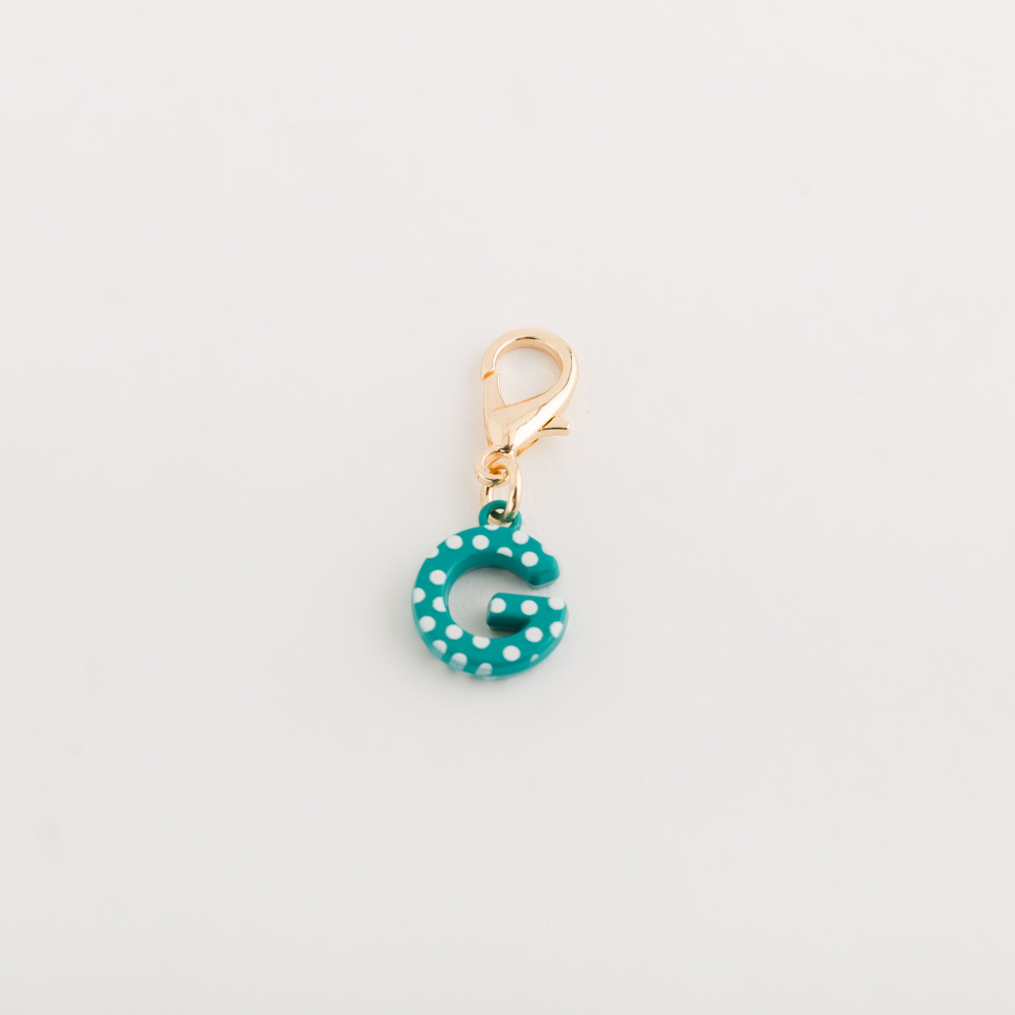 Damen-Charm mit Poa-Buchstaben Smaragdgrün