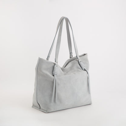 Shopping Woman - Clivia v1 Dusty Azure Blue