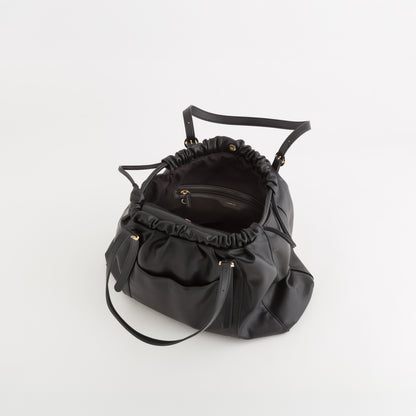 Women's Shopping - Elena Black