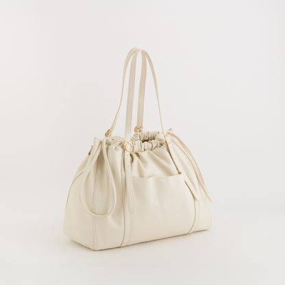 Women's Shopping - Elena Butter