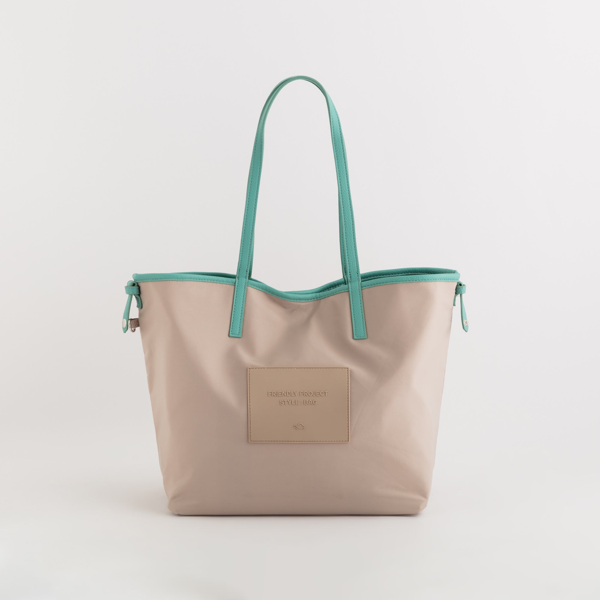 Wendbarer Einkaufsbummel — freundlicher Doppelstern Aquamarin/Sand